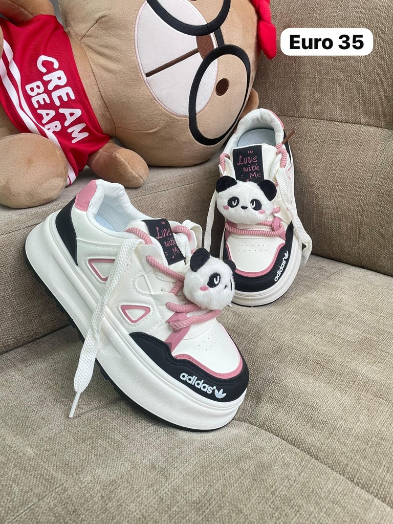 Adidas Peluche Panda