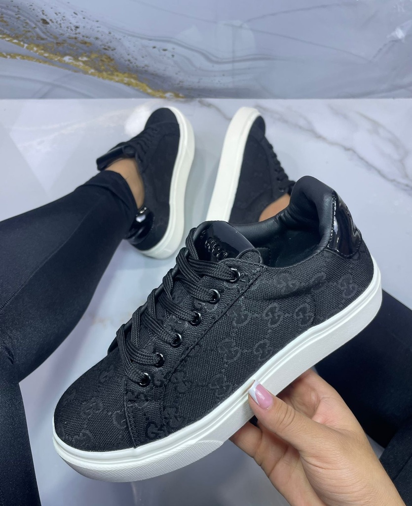 Gucci Talon Charol Negro