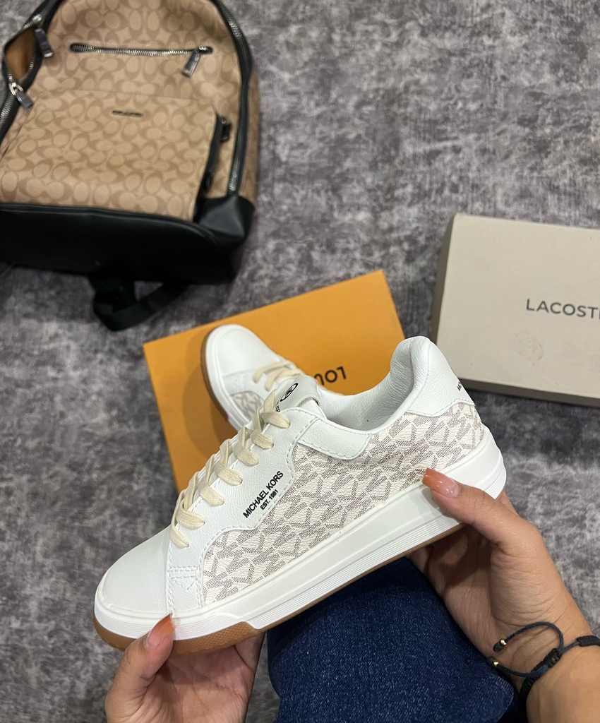 Michael Blanco Beige MK1