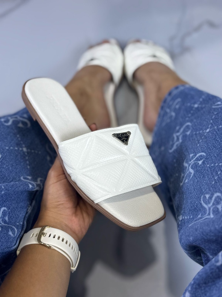 Sandalia Prada Blanco Bajito  