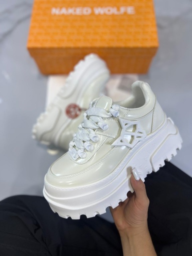 [Naked Wolfe plataforma GA398] Naked Wolfe plataforma GA398