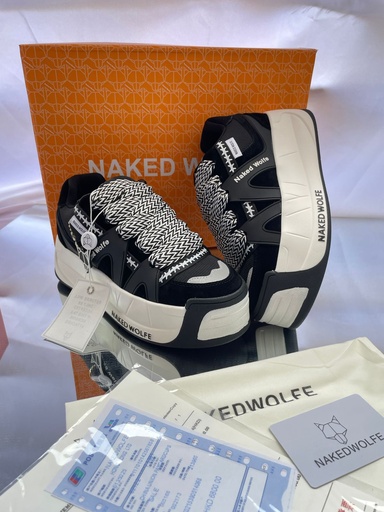 [Naked Wolfe plataforma GA445] Naked Wolfe plataforma GA445