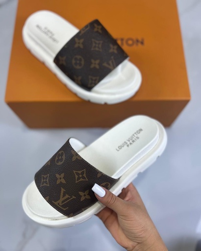 Sandalia Louis Vuitton Cafe suela Blanca  CH1 