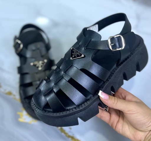 Sandalia Prada Negra Correa 