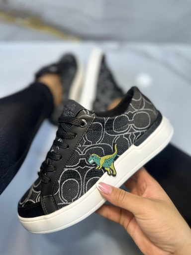 Coach  Negro Blanco Dino