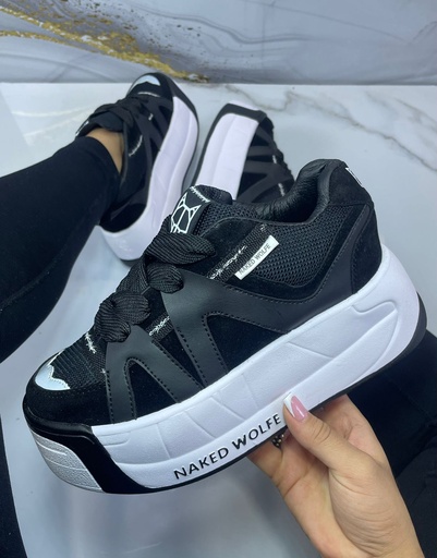 Naked Wolfe Plataforma Cordon Negro